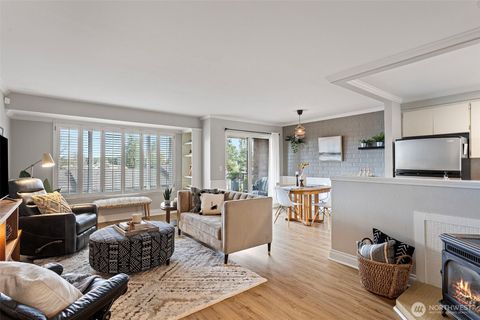 Photo of 10643 Glen Acres Drive S #10643, Seattle, WA 98168 (MLS # 2480549)