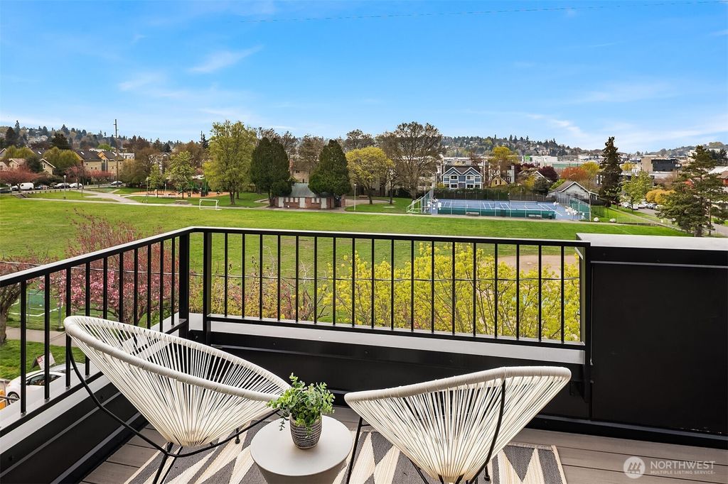 Photo of 944 NW 54th Street, Seattle, WA 98107 (MLS # 2510712)