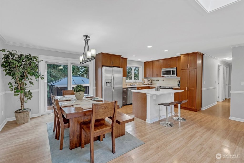 Photo of 8515 NE 136th Street, Kirkland, WA 98034 (MLS # 2209628)