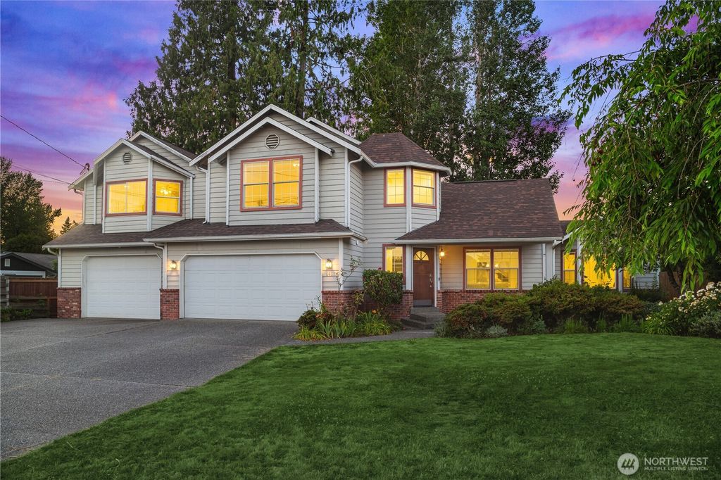 Photo of 6407 Grove Street, Marysville, WA 98270 (MLS # 2393547)