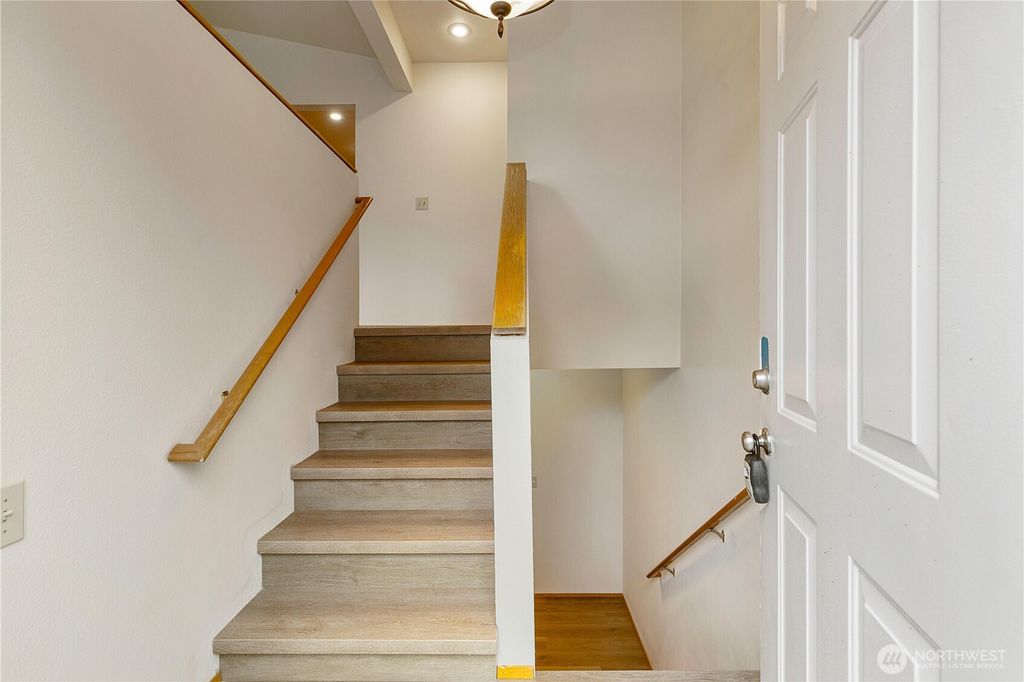 Photo of 2078 SE 8th Drive, Renton, WA 98055 (MLS # 2473351)