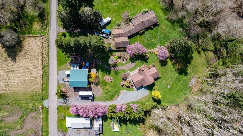 Photo of 31228 370th Avenue NE, Arlington, WA 98223 (MLS # 2358161)