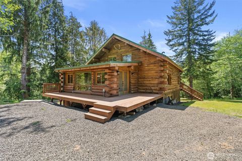 Photo of 2319 Oldani Road, Raymond, WA 98577 (MLS # 2386727)