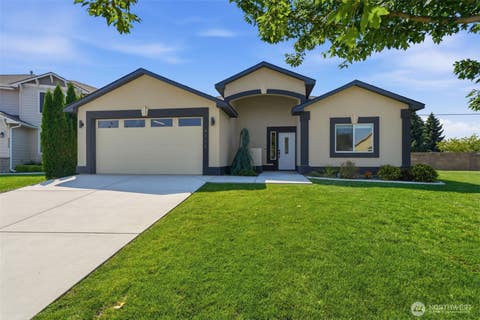 Photo of 4216 S Conway Place, Kennewick, WA 99337 (MLS # 2572909)