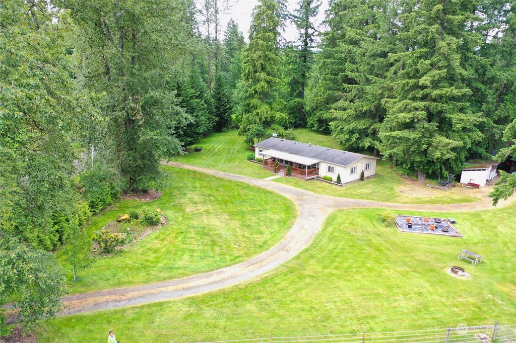 Photo of 14920 294th Avenue NE, Duvall, WA 98019 (MLS # 2253410)