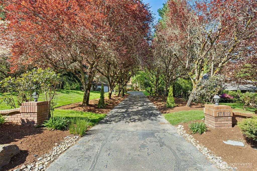 Photo of 17812 NE 154th Street, Woodinville, WA 98072 (MLS # 2497439)