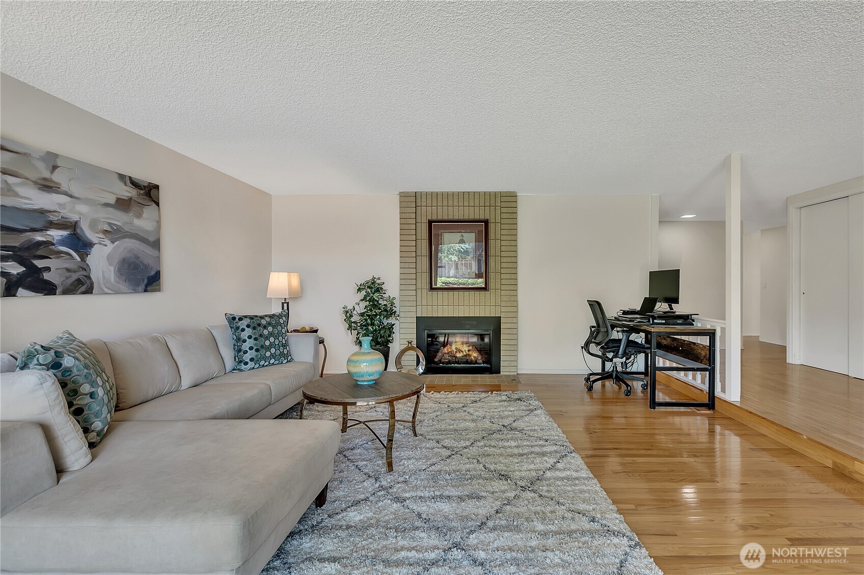 7423 Onyx Drive SW