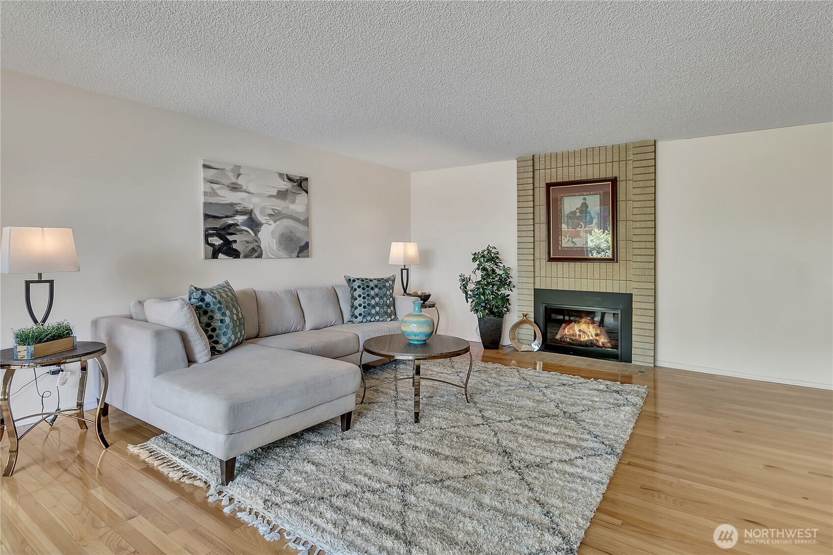 7423 Onyx Drive SW