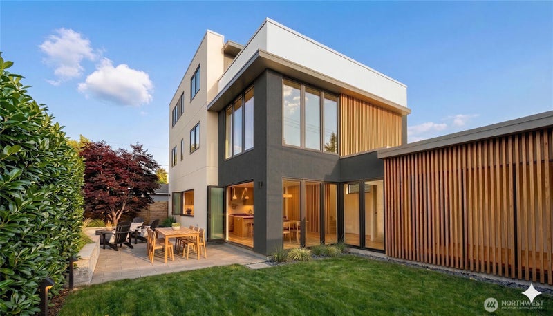 3820 NE 62nd Street