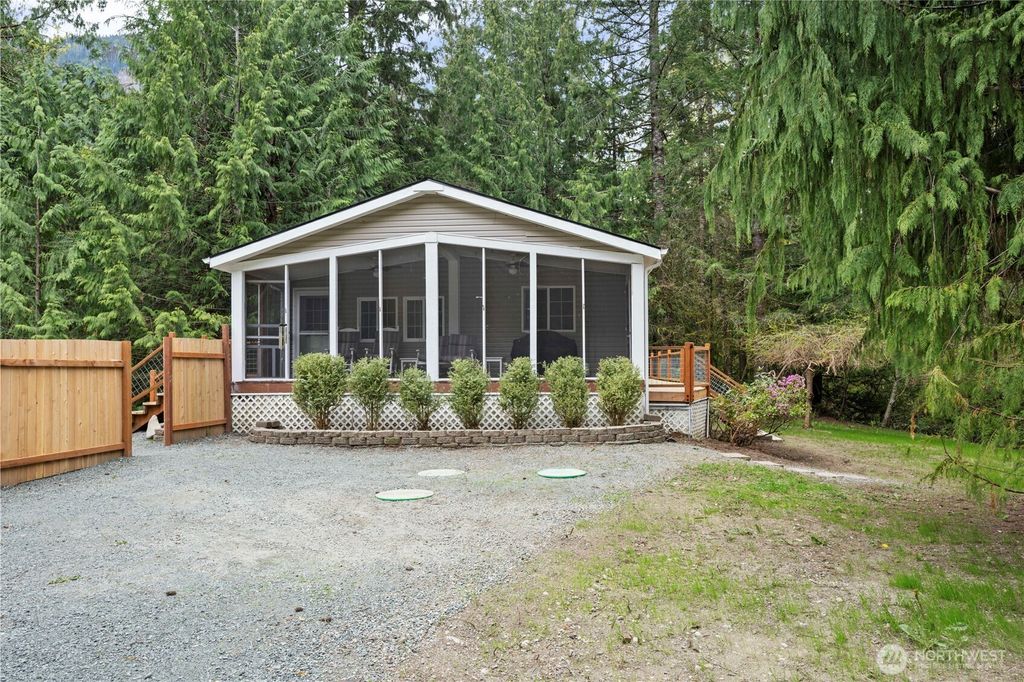 Photo of 17921 644th Avenue NE, Baring, WA 98251 (MLS # 2512496)