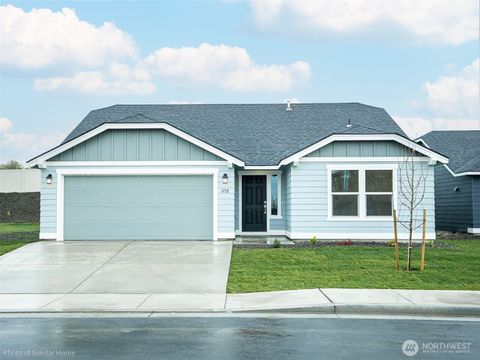 Photo of 4341 W Sand Hill St., Moses Lake, WA 98837 (MLS # 2458103)