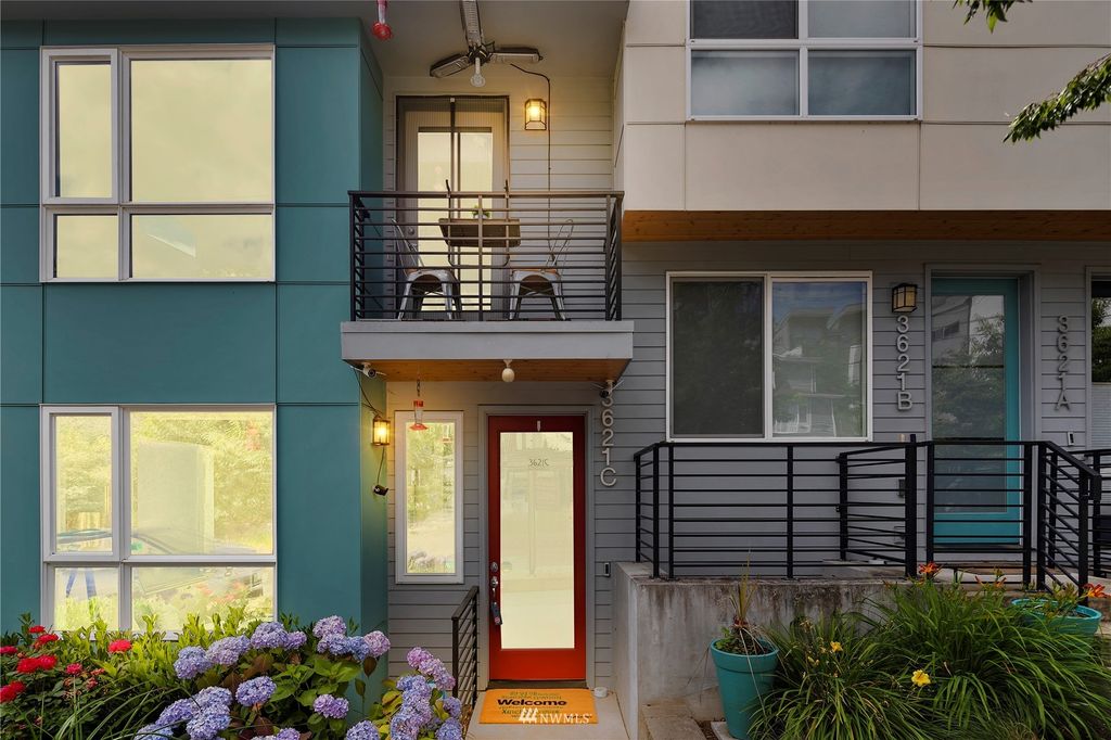 Photo of 3621 Courtland Place S #C, Seattle, WA 98144 (MLS # 1965867)