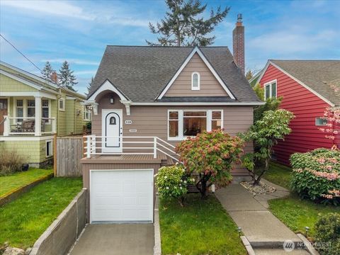 Photo of 339 NW 77th Street, Seattle, WA 98117 (MLS # 2497265)