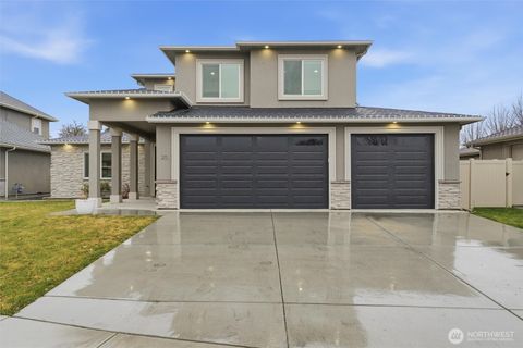Photo of 20 NE Alpine Dr, College Place, WA 99324 (MLS # 2484024)