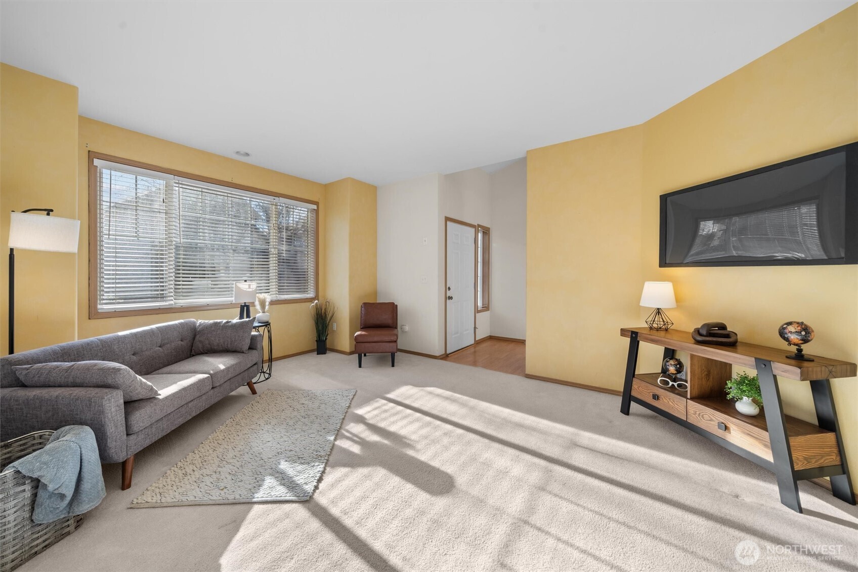 25123 Roberts Drive #105