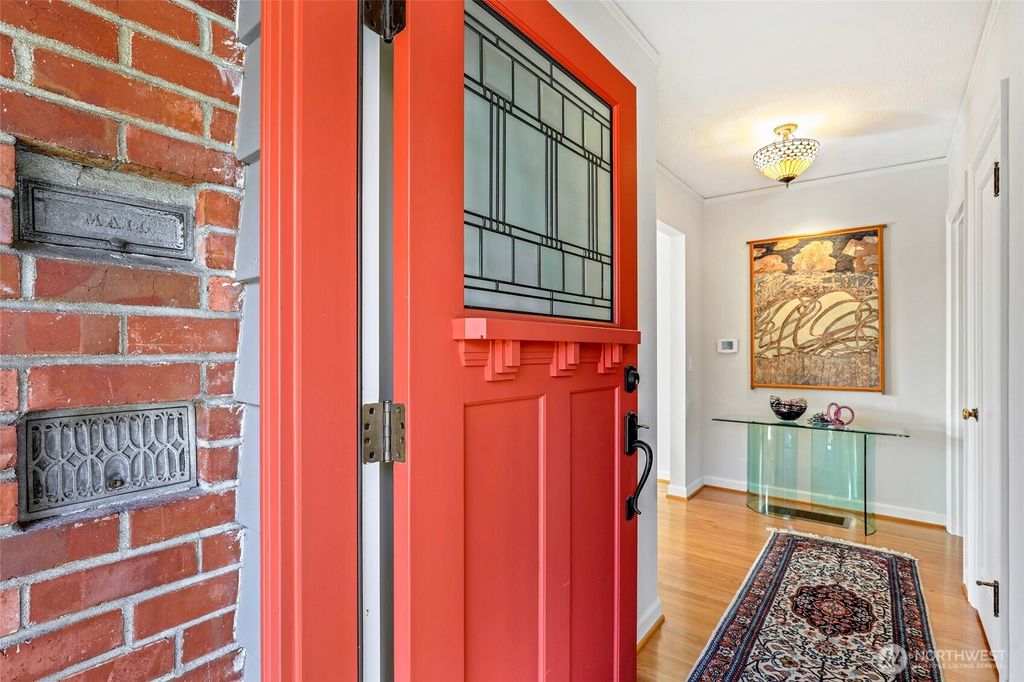 Photo of 4822 SW Othello Street, Seattle, WA 98136 (MLS # 2341348)