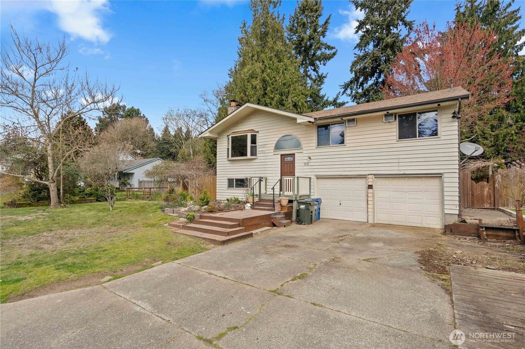 Photo of 3518 S 268th Street, Kent, WA 98032 (MLS # 2489412)