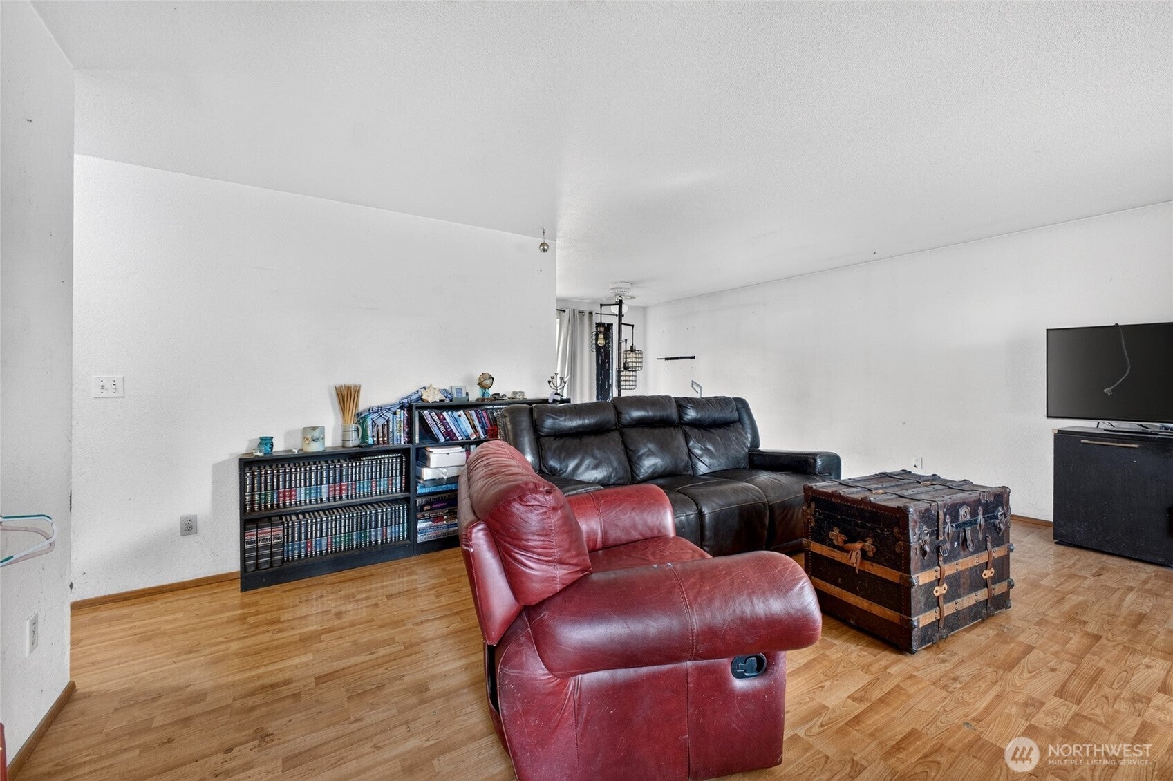 7911 Steamboat Island Road NW