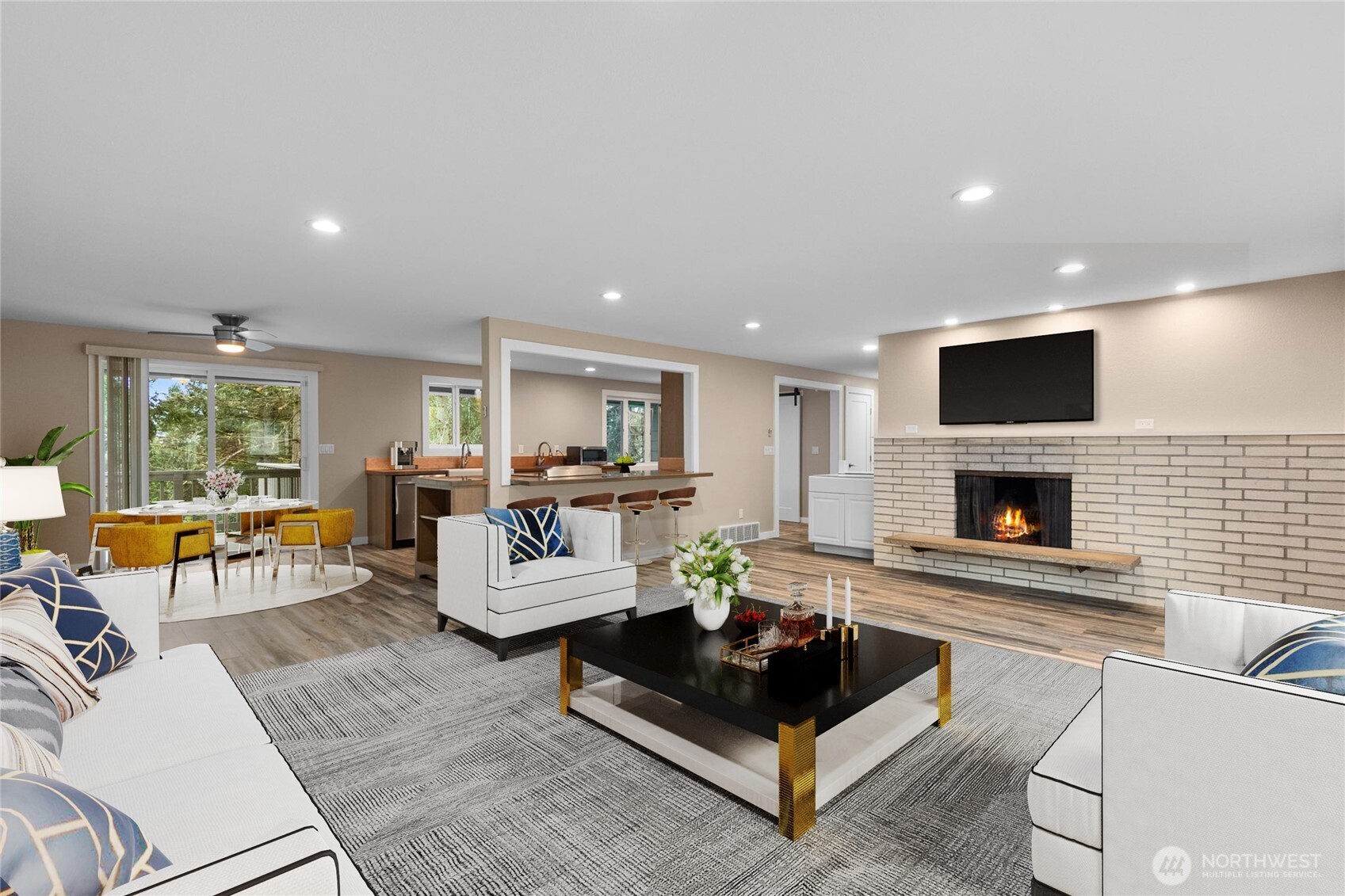 9009 Ridgeview Circle W