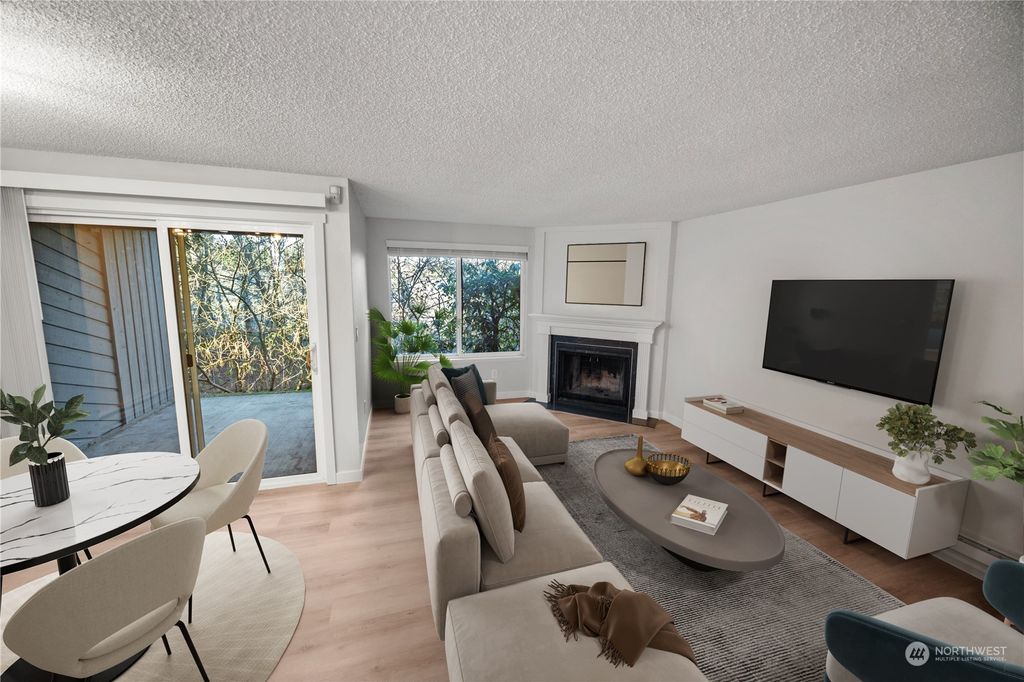 Photo of 4006 S 158th Street #B, Tukwila, WA 98188 (MLS # 2328997)