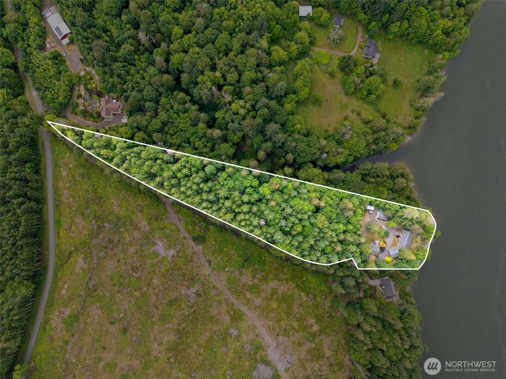 Photo of 3211 SE Kamilche Point Road, Shelton, WA 98584 (MLS # 2457932)