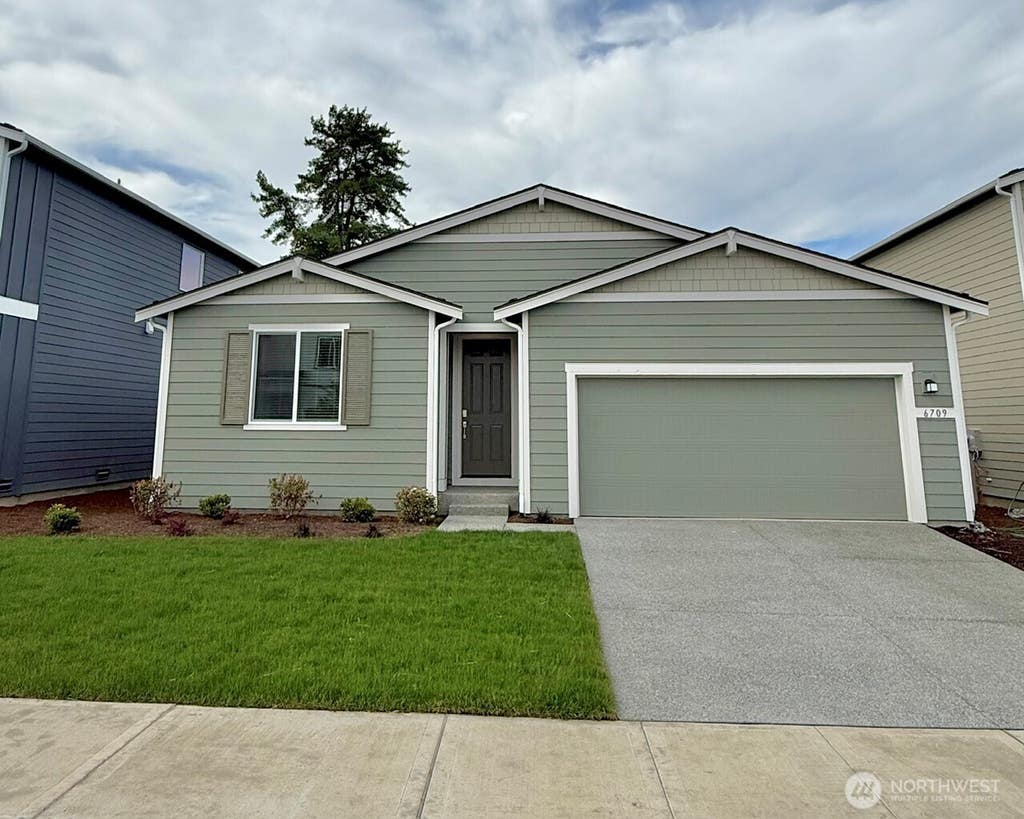 Photo of 6709 286th Street NW, Stanwood, WA 98292 (MLS # 2531605)