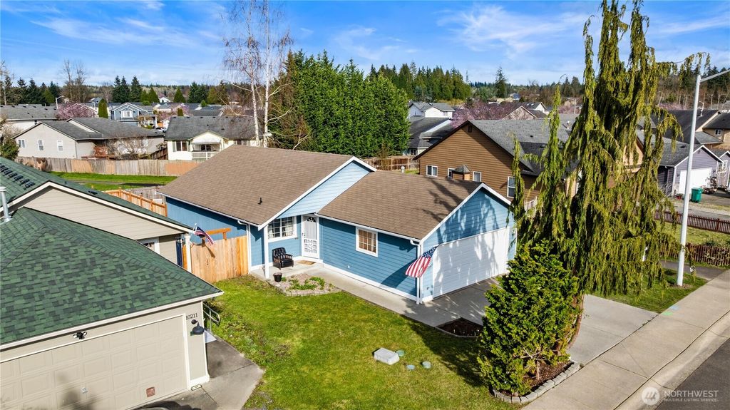 Photo of 10207 59th Dr Dr NE, Marysville, WA 98270 (MLS # 2449562)