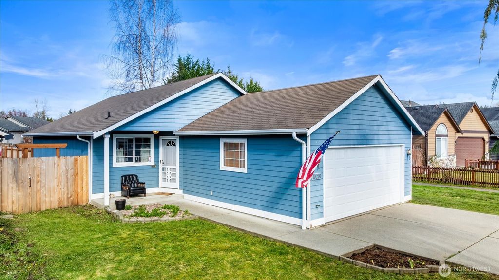 Photo of 10207 59th Dr Dr NE, Marysville, WA 98270 (MLS # 2449562)