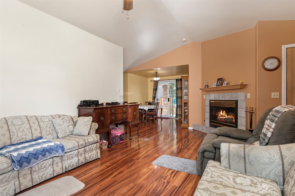 Photo of 2718 177th Place NE, Marysville, WA 98271 (MLS # 2143842)