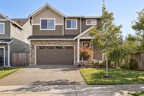 Photo of 12131 92nd Avenue Ct E, Puyallup, WA 98373 (MLS # 2437457)