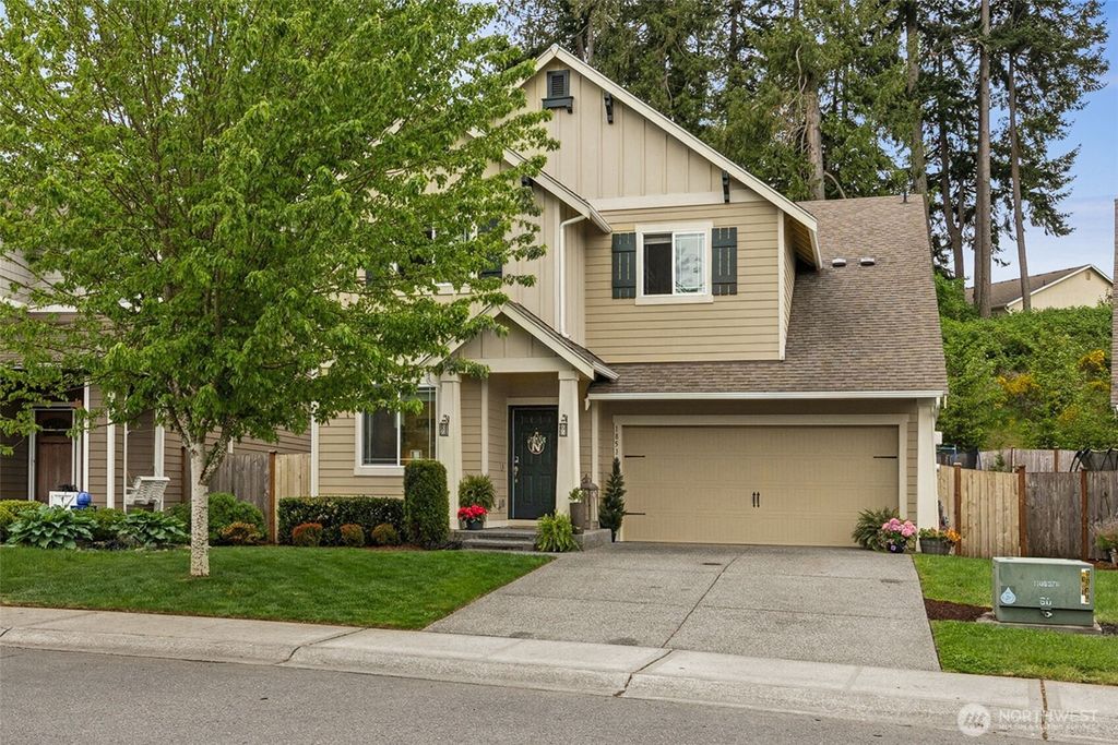 Photo of 18514 18th Avenue E, Spanaway, WA 98387 (MLS # 2522952)