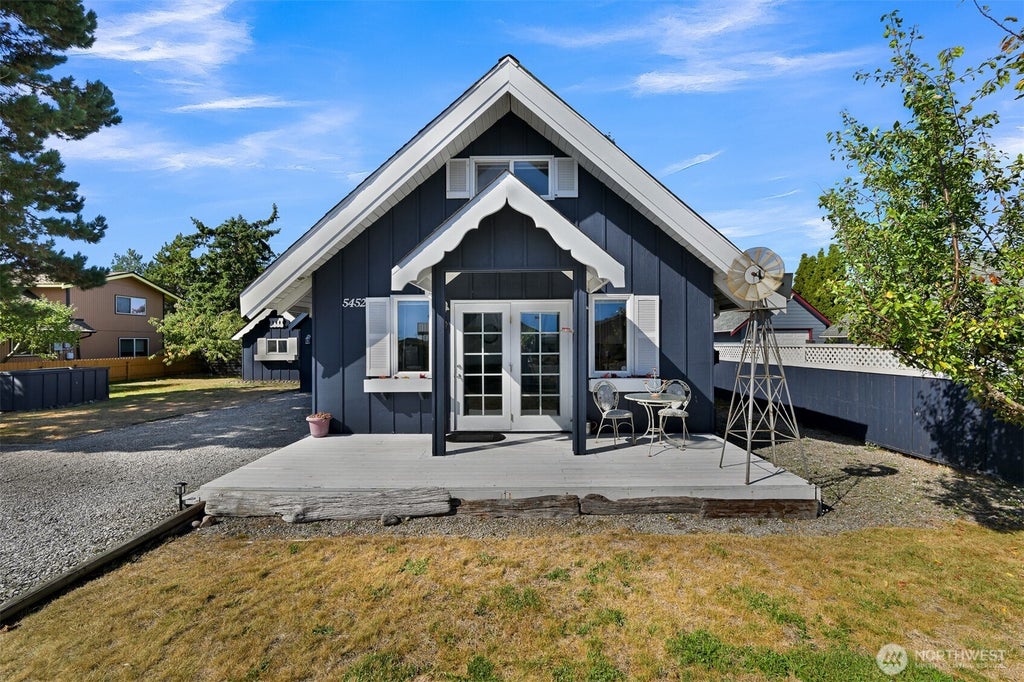 Photo of 5452 Tsawwassen Loop, Blaine, WA 98230 (MLS # 2586081)