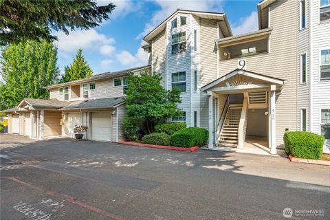 Photo of 2001 120th Place SE #9-103, Everett, WA 98208 (MLS # 2410204)