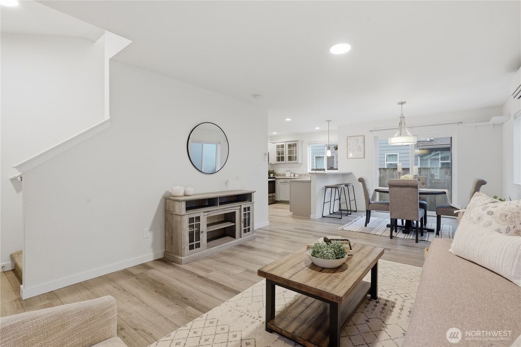 Photo of 322 Penny Avenue, Granite Falls, WA 98252 (MLS # 2485347)