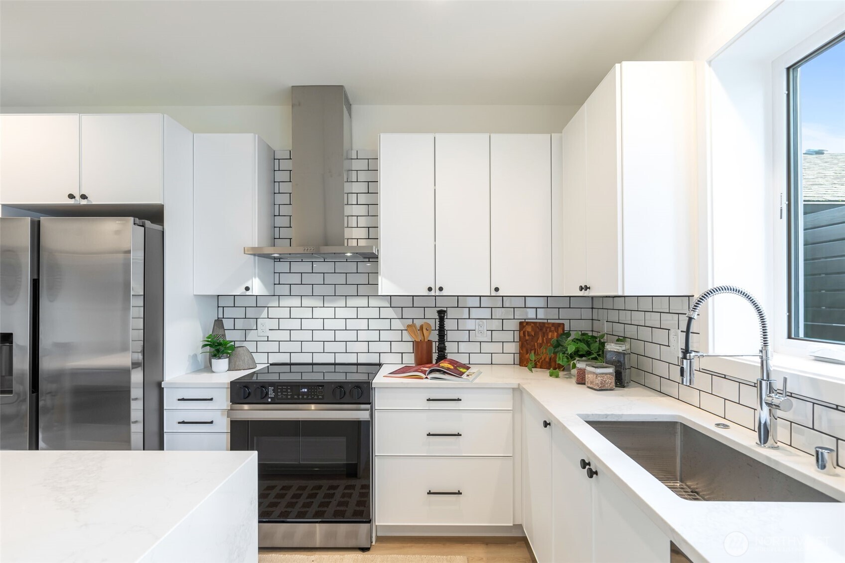 1556 S Pearl Street B