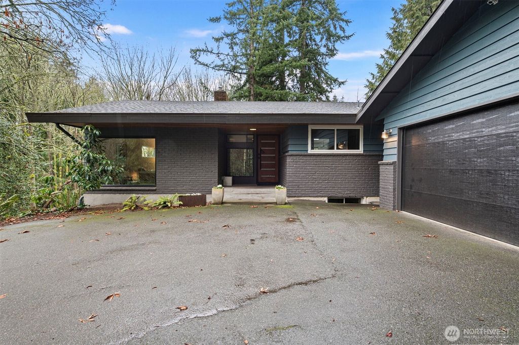 Photo of 814 NW Carkeek Park Road, Seattle, WA 98177 (MLS # 2334250)