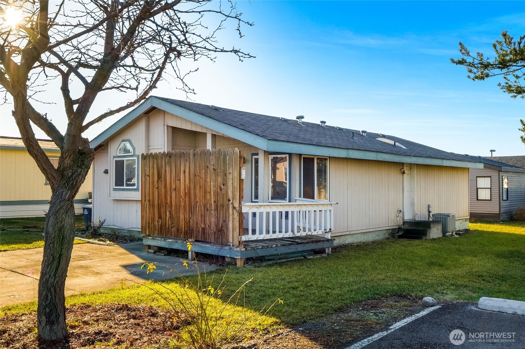 900 N Grape Drive 17