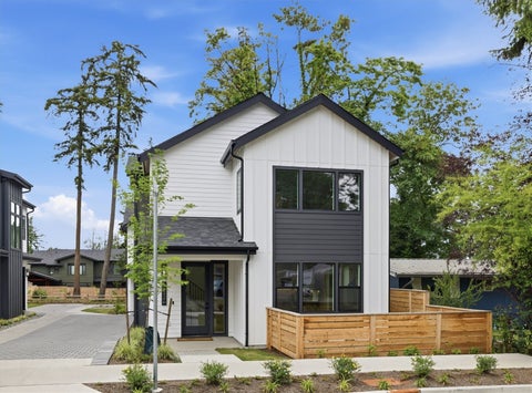 Photo of 12426 NE 90th Street, Kirkland, WA 98033 (MLS # 2595088)