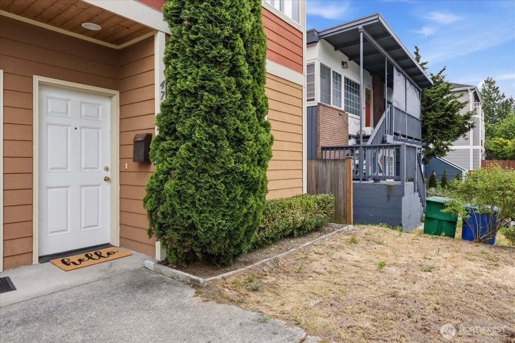 Photo of 4736 Delridge Way SW #B, Seattle, WA 98106 (MLS # 2550653)