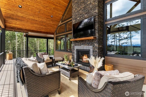 Photo of 38922 Madrona Drive E, Roy, WA 98580 (MLS # 2554466)
