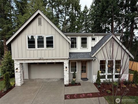 Photo of 12819 NE 65th Lane, Kirkland, WA 98033 (MLS # 2465154)