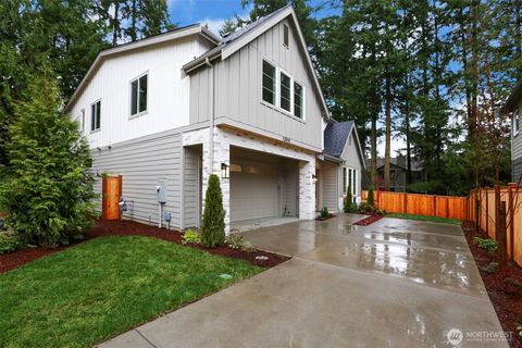 Photo of 12819 NE 65th Lane, Kirkland, WA 98033 (MLS # 2465154)