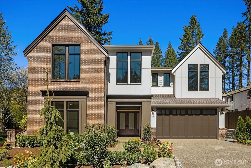 Photo of 8258 133rd Avenue NE, Redmond, WA 98052 (MLS # 2352712)