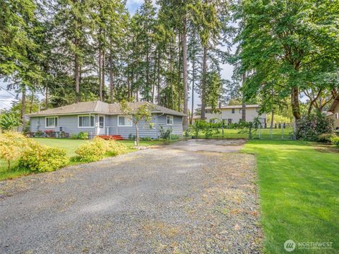 6810 Mount Tacoma Drive SW Lakewood WA 98499