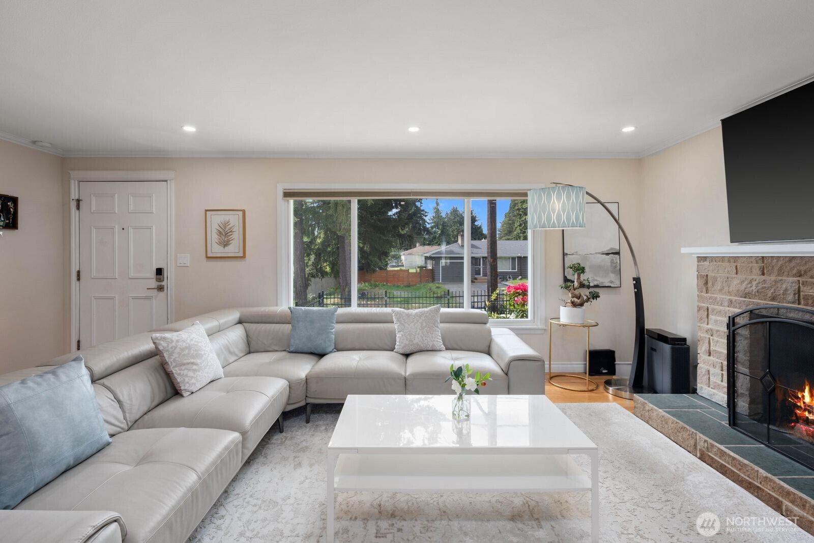 826 S 200th Street