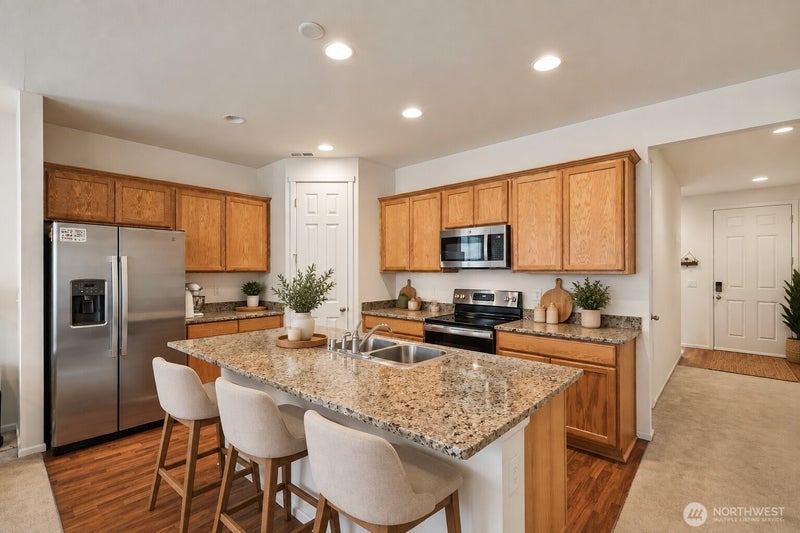 13404 Edmunds Parkway E