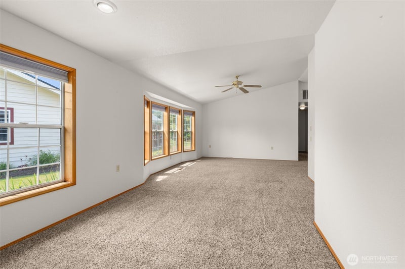 1229 Searle Drive