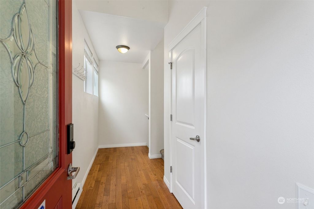 Photo of 3029 Belmonte Lane, Everett, WA 98201 (MLS # 2170902)