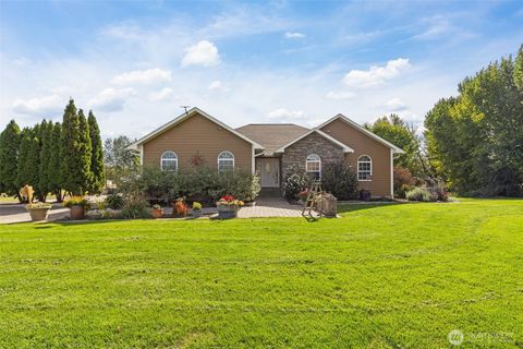 Photo of 3400 Naches Tieton Road, Tieton, WA 98947 (MLS # 2441177)
