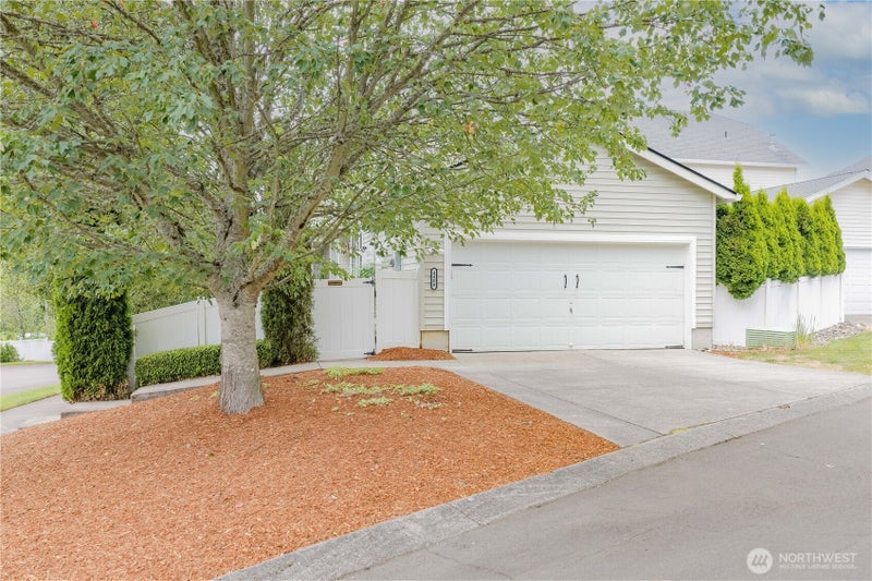 4408 NW 12th Loop